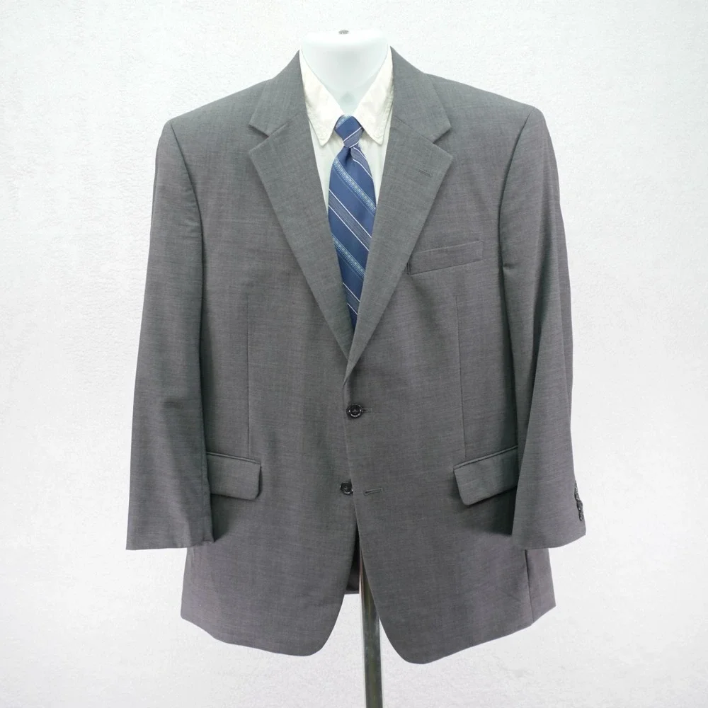 Jos‎ A Bank Wool Gray Blazer 2 Button 42R Tagged 43R